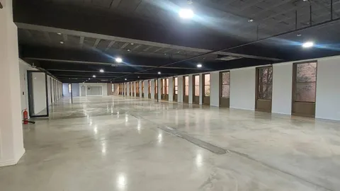 37 Bath Ave, Rosebank 552m² office space available to let (15)